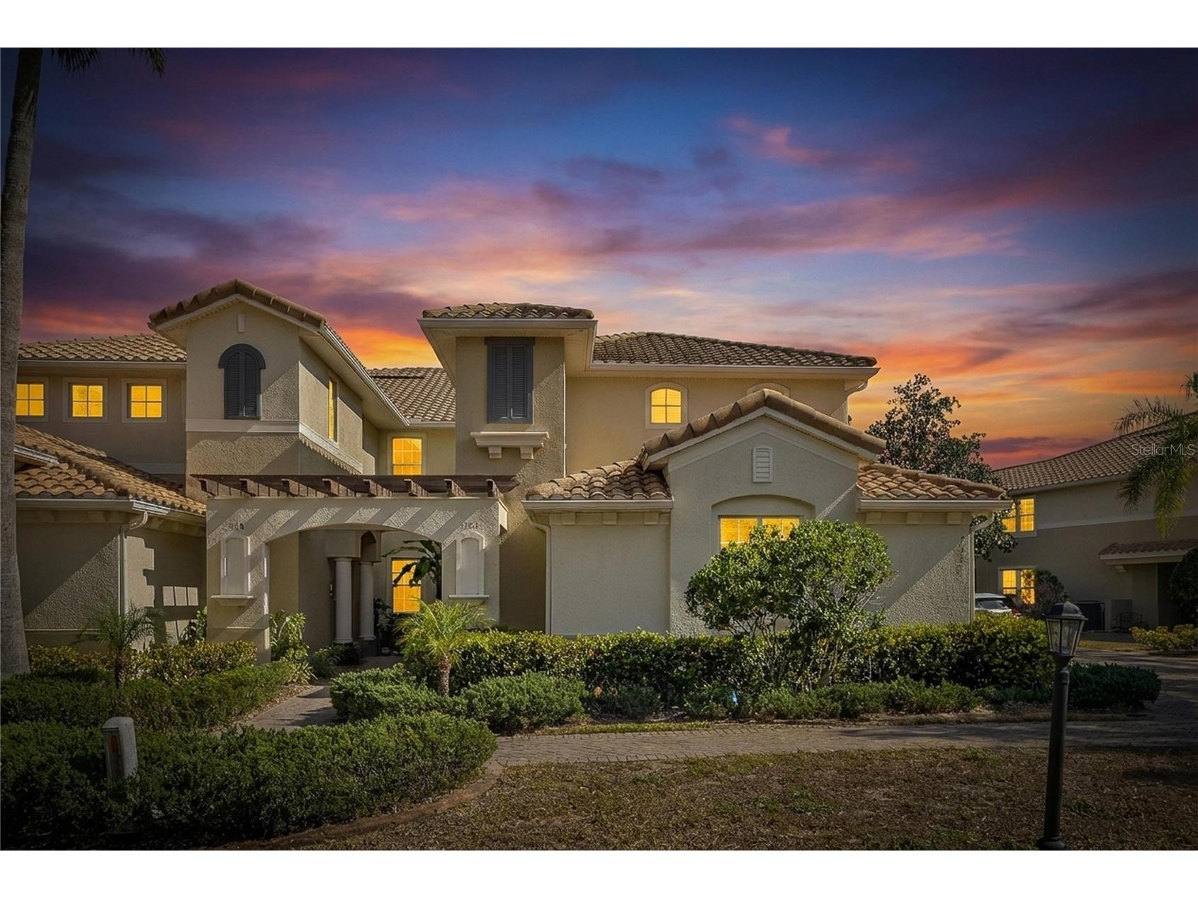 1420 Emerald Dunes Drive Sun City Center FL 33573 TB8472739 image1