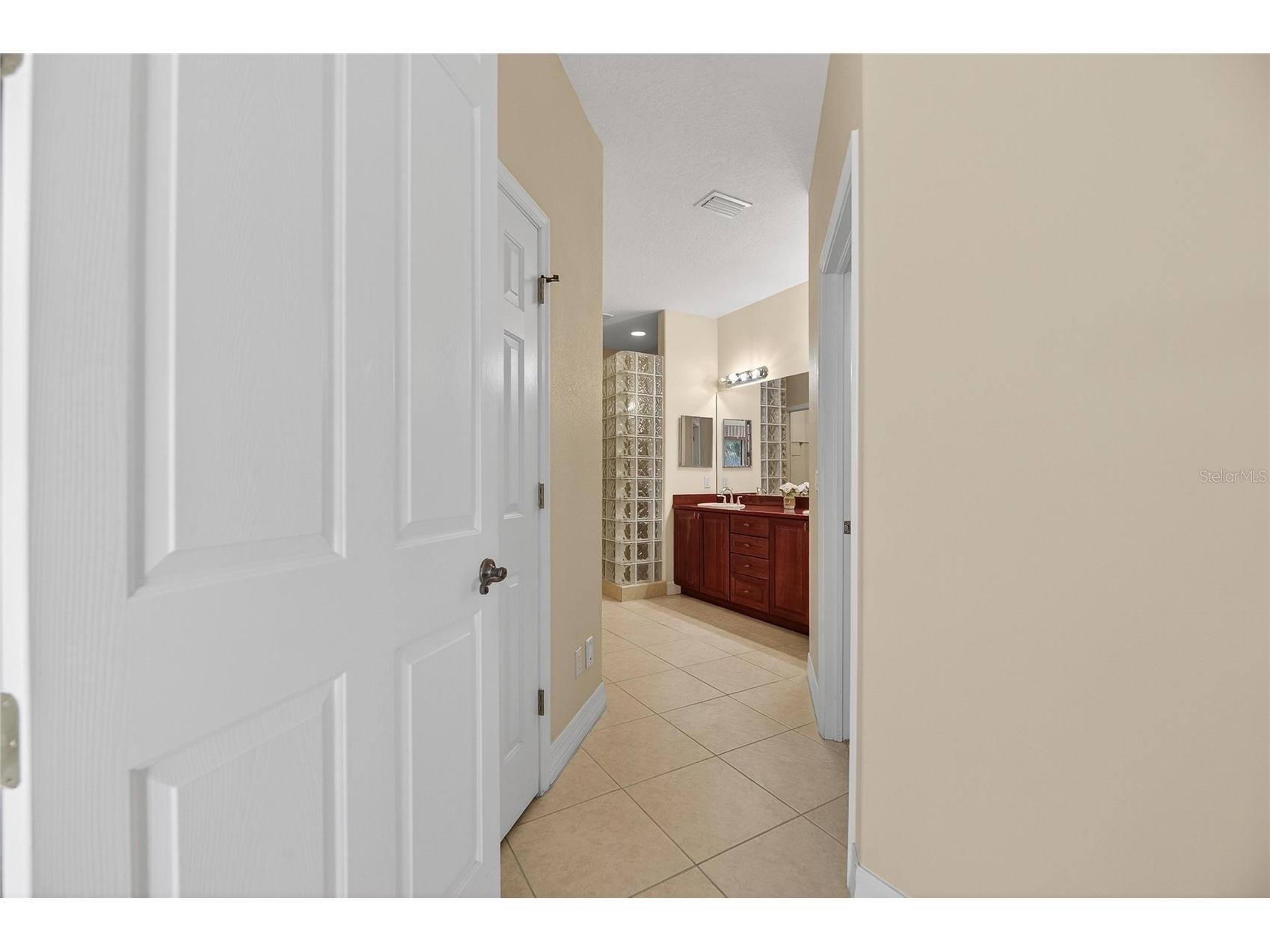 1420 Emerald Dunes Drive Sun City Center FL 33573 TB8472739 image14