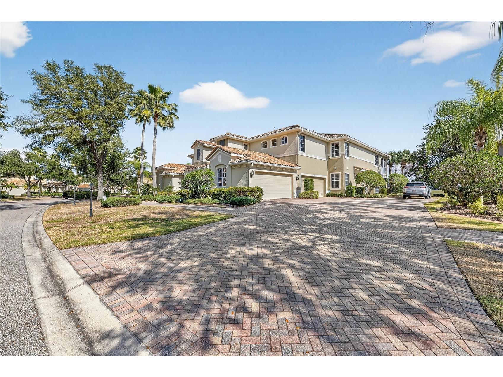 1420 Emerald Dunes Drive Sun City Center FL 33573 TB8472739 image6