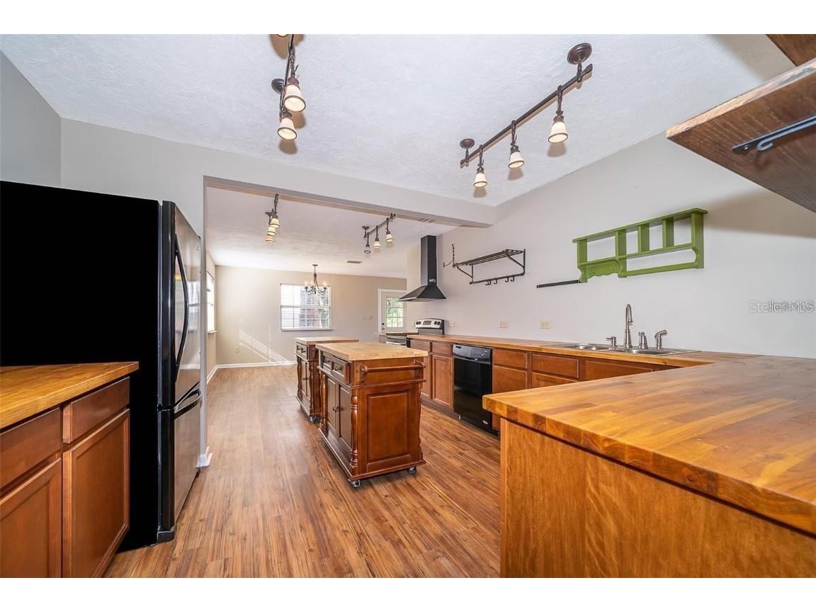 1420 Francis Avenue Orlando FL 32806 O6360312 image3