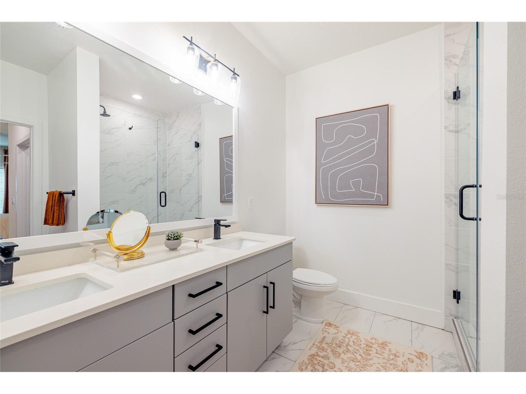 1420 Lakefront Drive #1208 Sarasota FL 34240 A4638384 image20