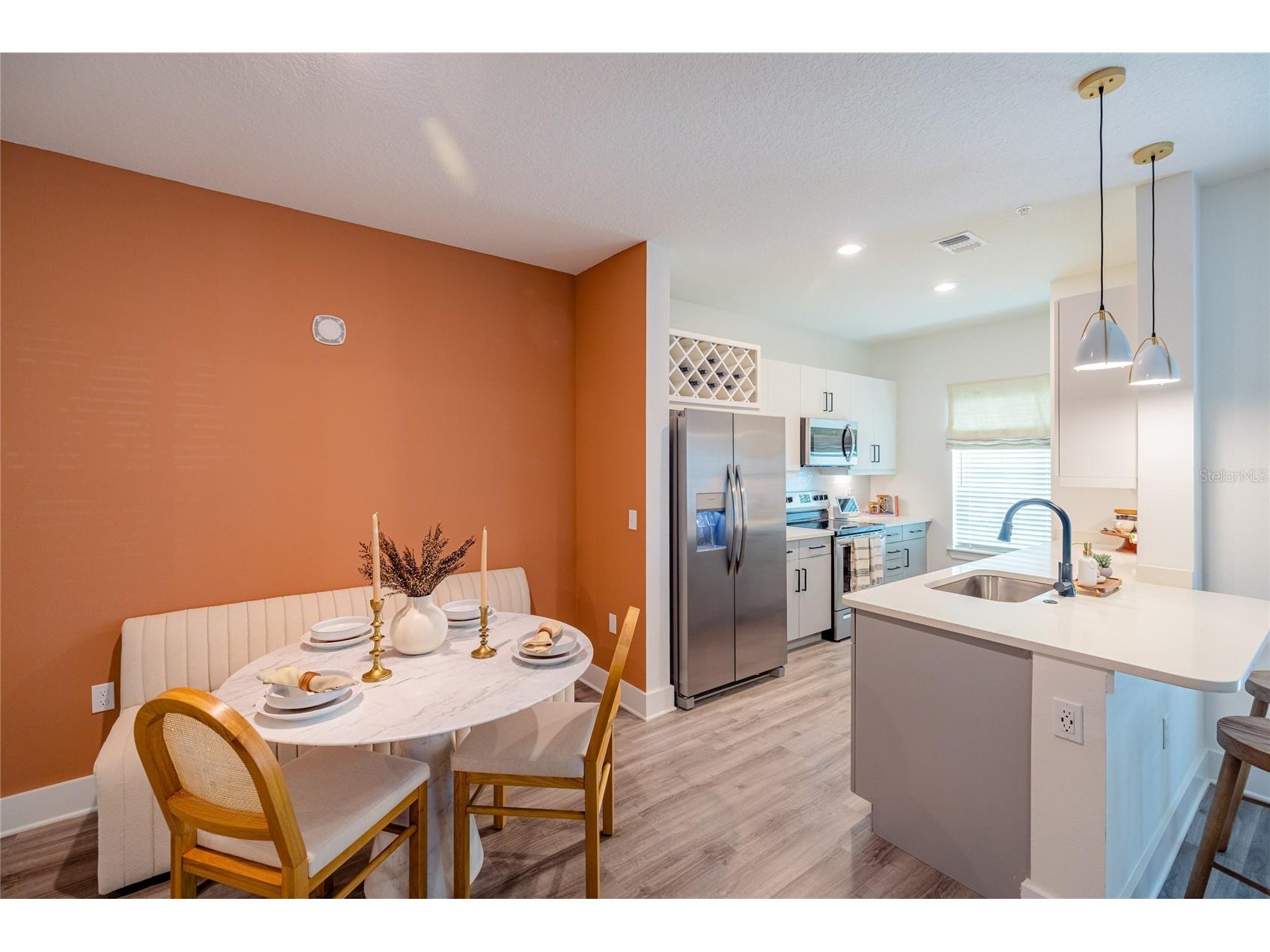 1420 Lakefront Drive #1208 Sarasota FL 34240 A4638384 image7