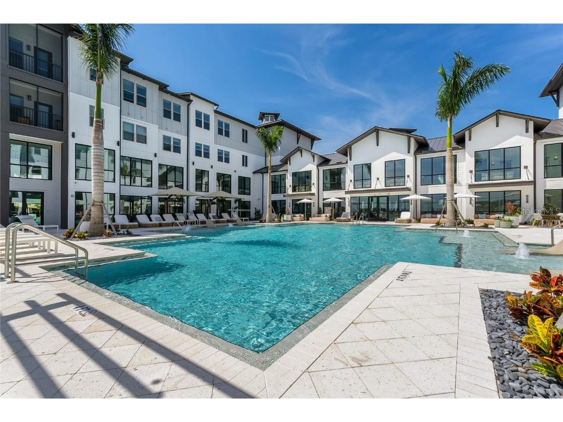 1420 Lakefront Drive #3313 Sarasota FL 34240 A4638383 image1