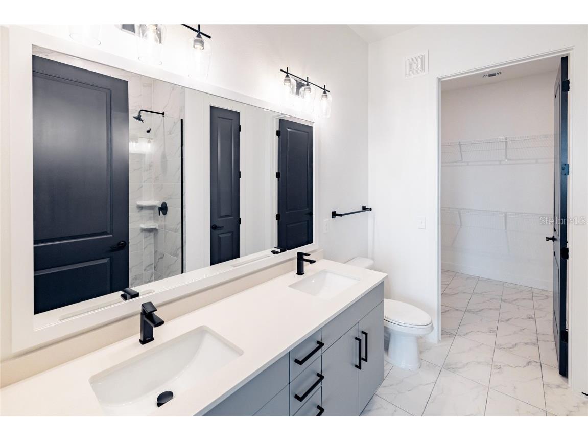 1420 Lakefront Drive #3313 Sarasota FL 34240 A4638383 image20