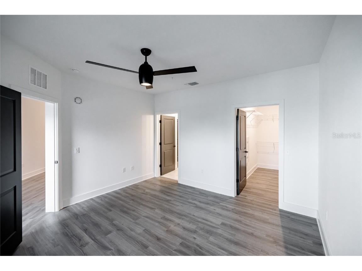 1420 Lakefront Drive #3107 Sarasota FL 34240 A4638375 image13