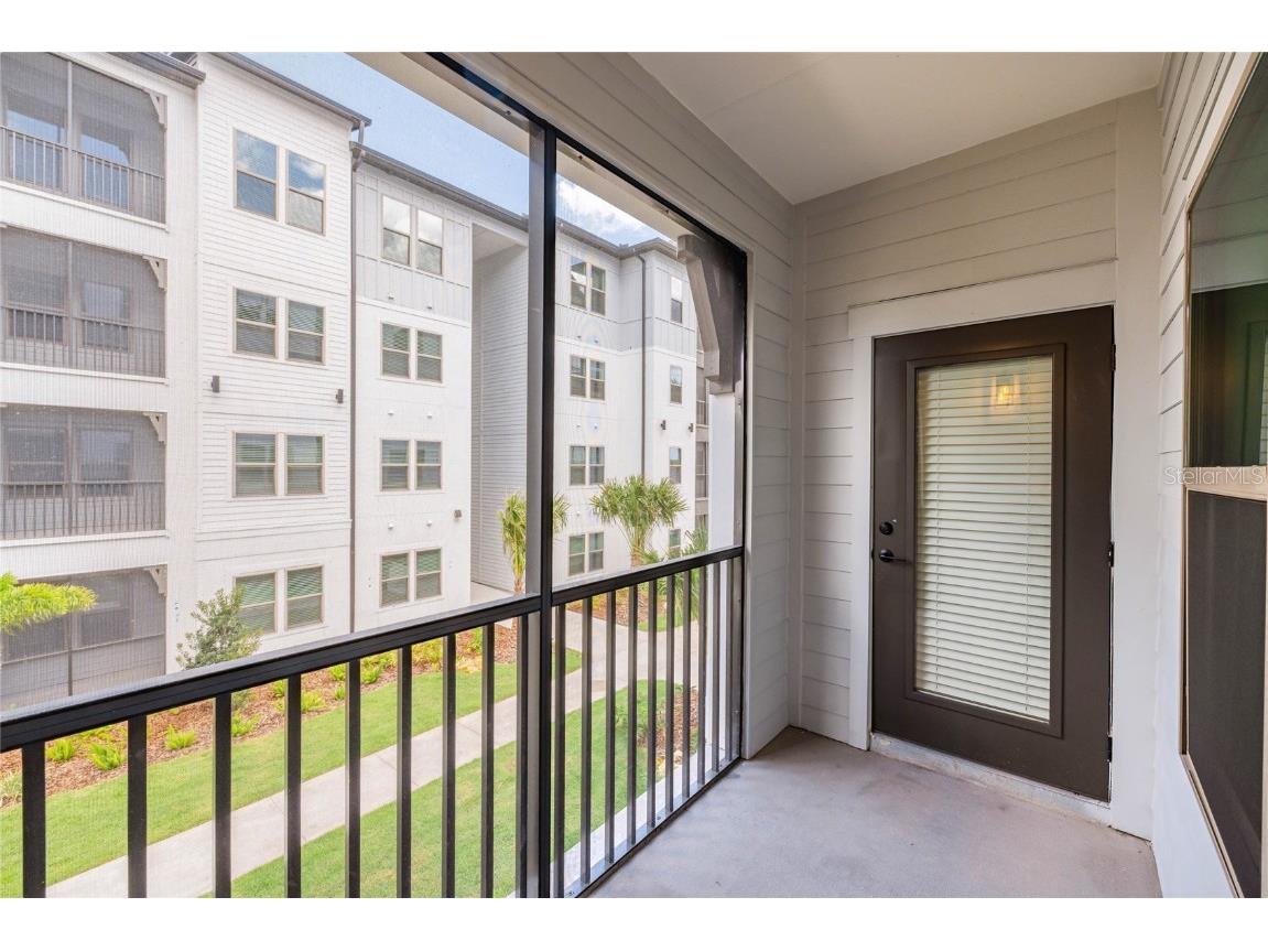 1420 Lakefront Drive #6213 Sarasota FL 34240 A4638377 image24