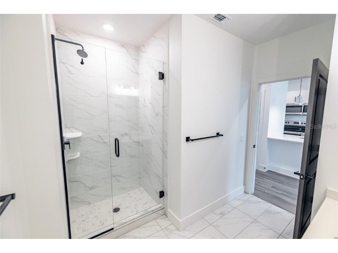 1420 Lakefront Drive #ST-3325 Sarasota FL 34240 A4638373 image10