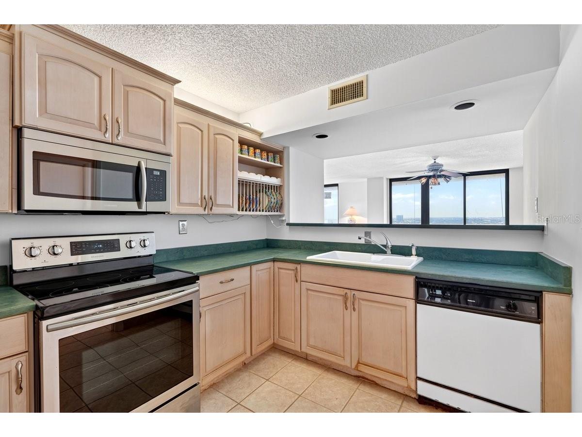 1420 N Atlantic Avenue #1104 Daytona Beach FL 32118 V4949332 image7