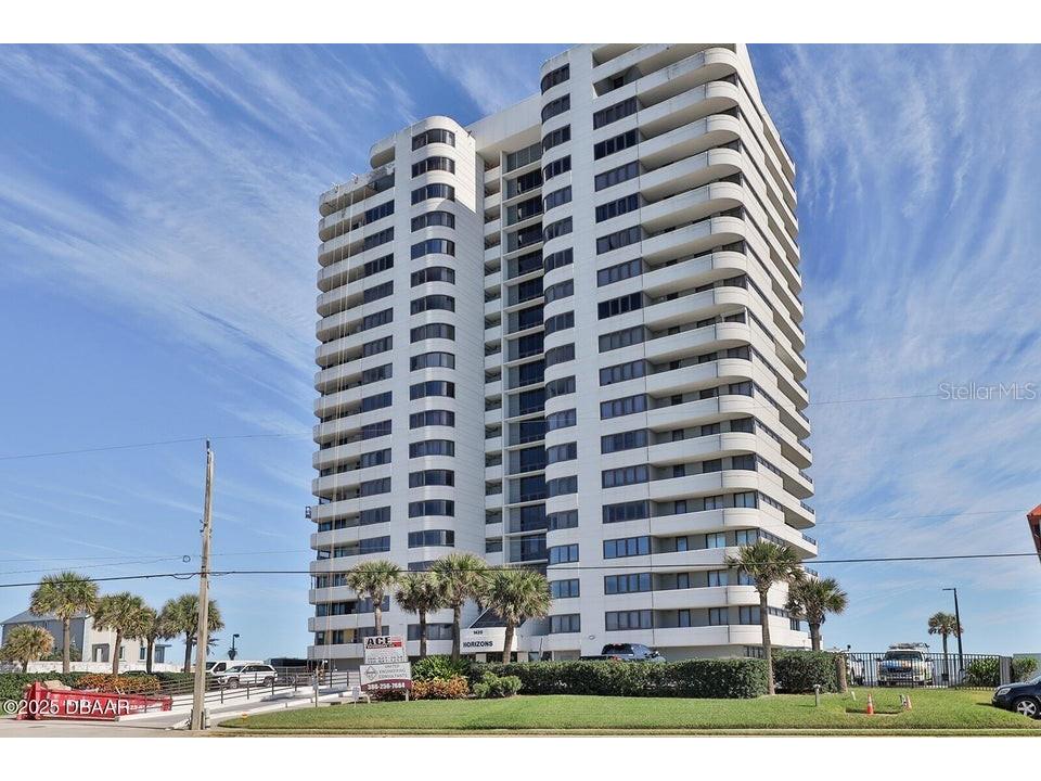 1420 N Atlantic Avenue #304 Daytona Beach FL 32118 V4944686 image1