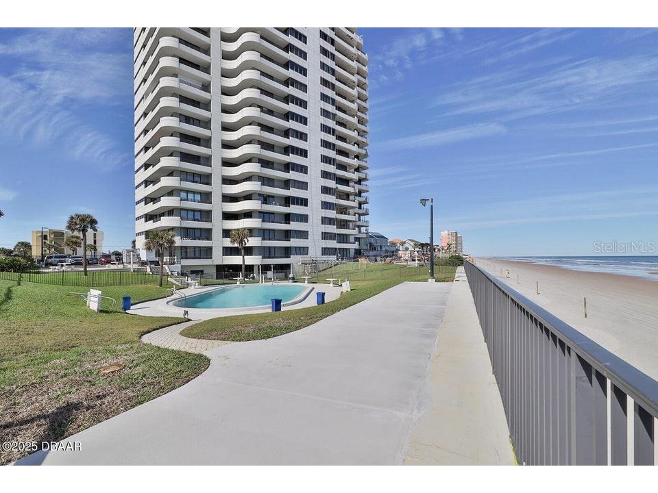1420 N Atlantic Avenue #304 Daytona Beach FL 32118 V4944686 image34