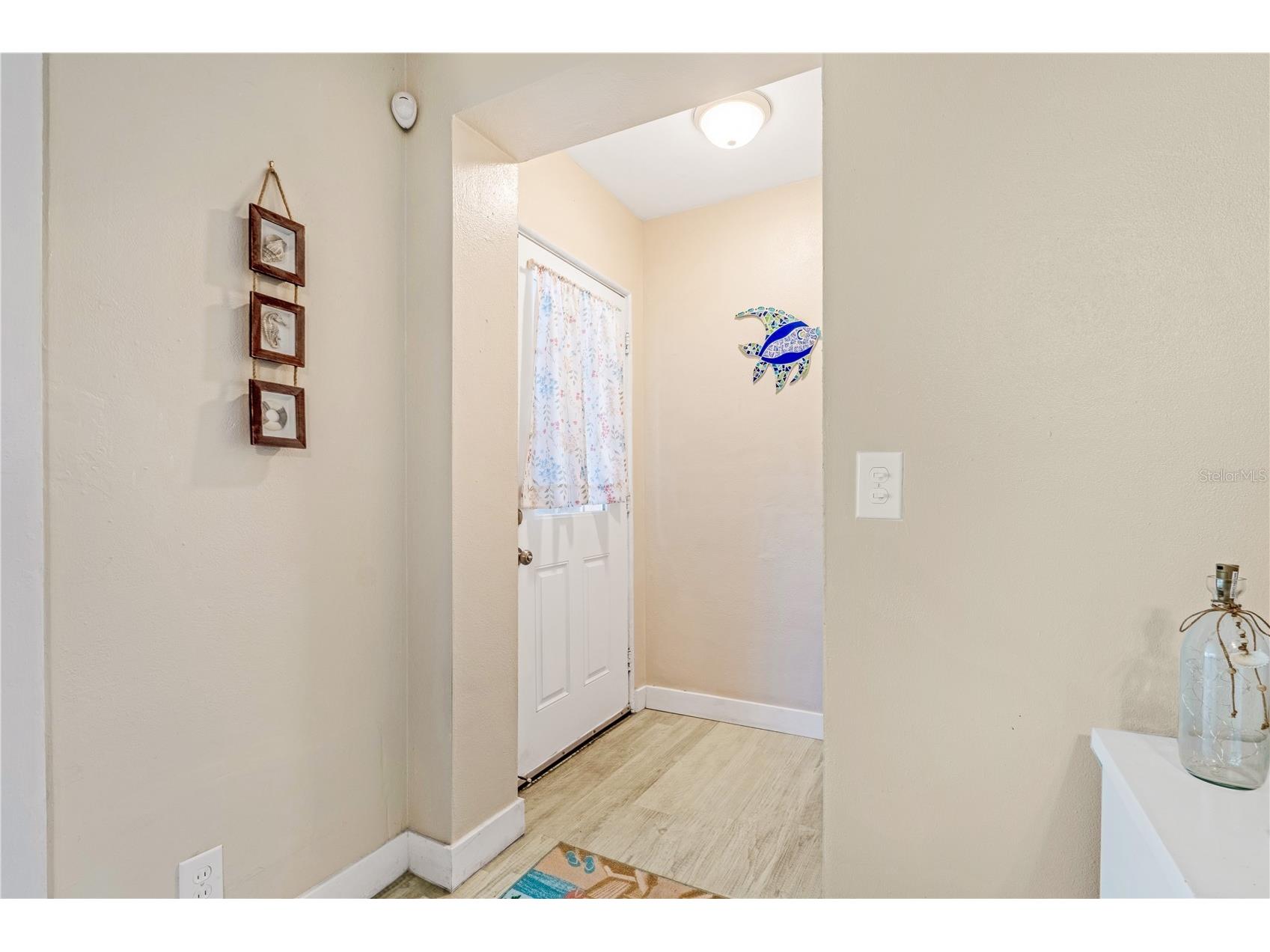 1420 N Grandview Avenue Daytona Beach FL 32118 V4947010 image10
