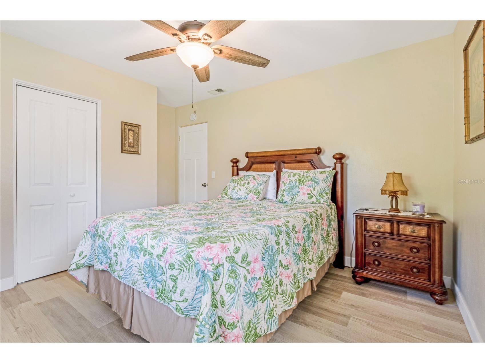 1420 N Grandview Avenue Daytona Beach FL 32118 V4947010 image26