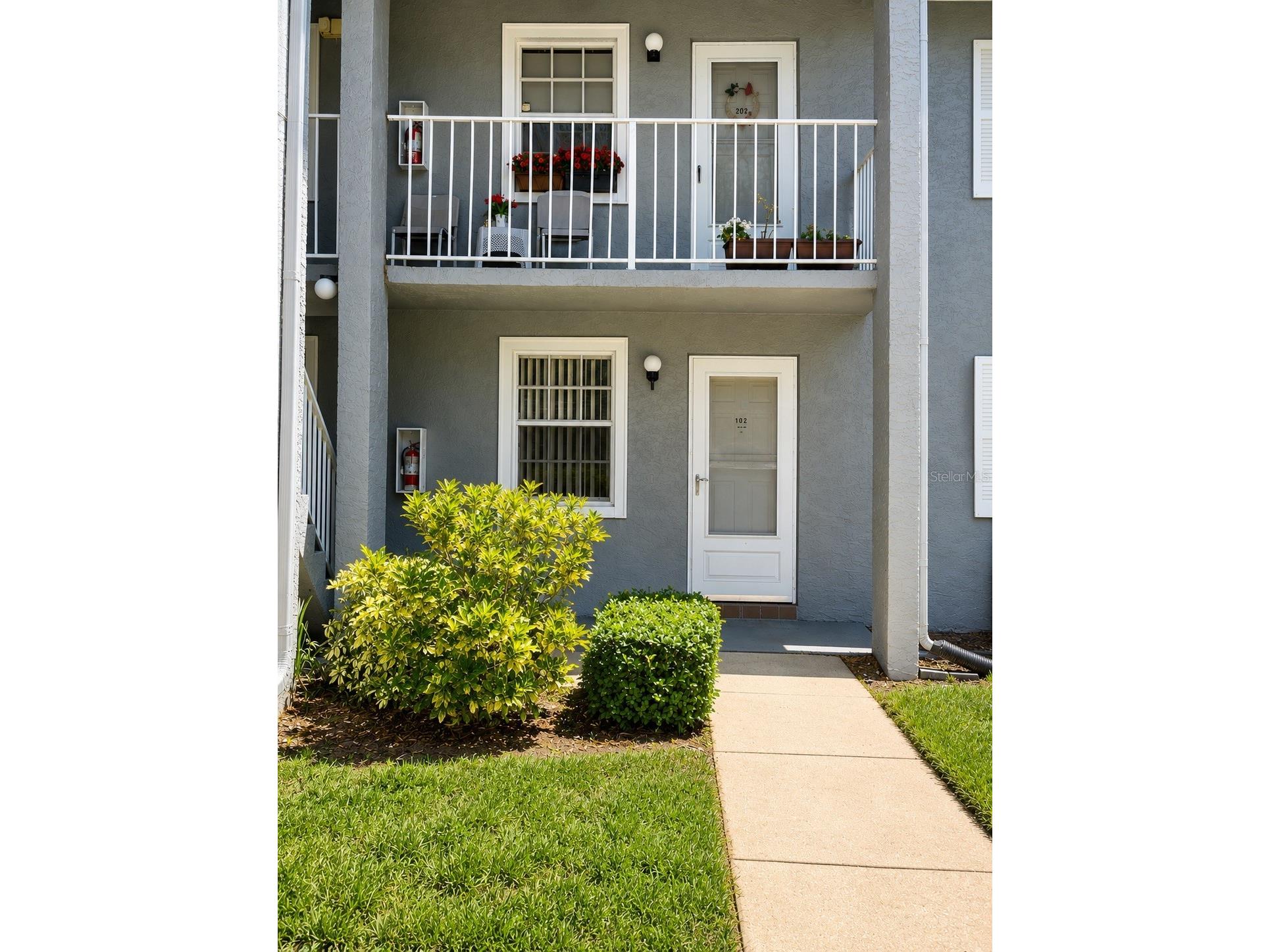 1420 Oak Hill Drive #102 Dunedin FL 34698 S5151880 image2