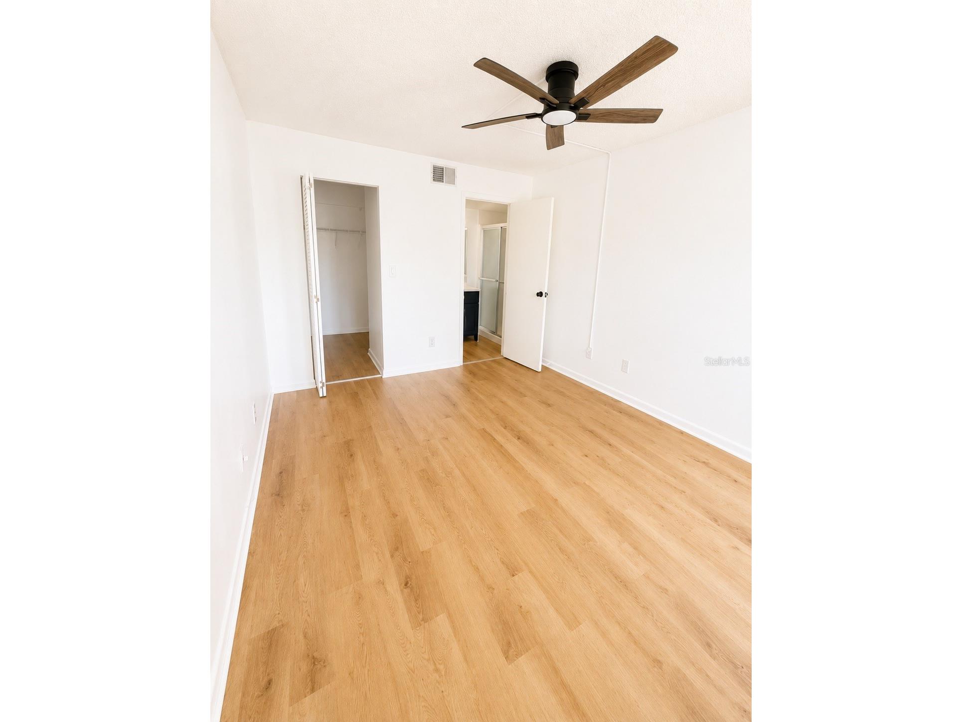 1420 Oak Hill Drive #102 Dunedin FL 34698 S5151880 image7