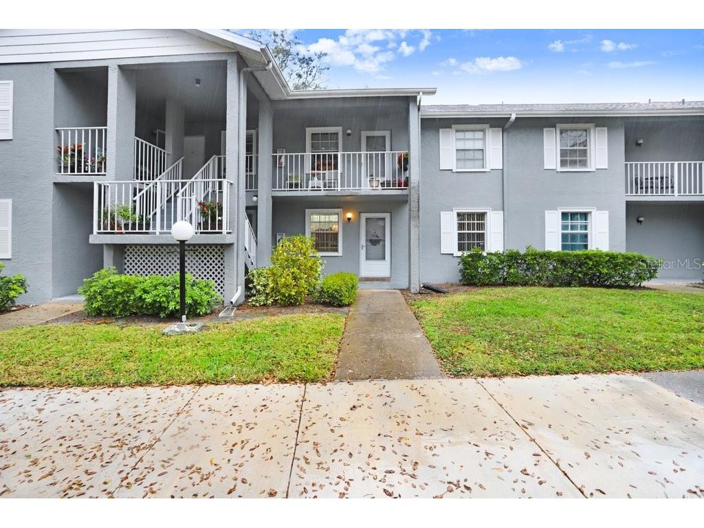 1420 Oak Hill Drive #102 Dunedin FL 34698 TB8354872 image1