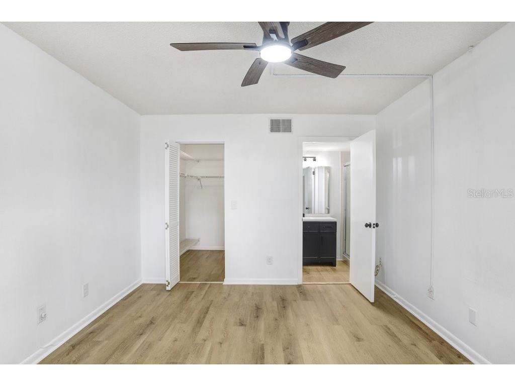 1420 Oak Hill Drive #102 Dunedin FL 34698 TB8426643 image10