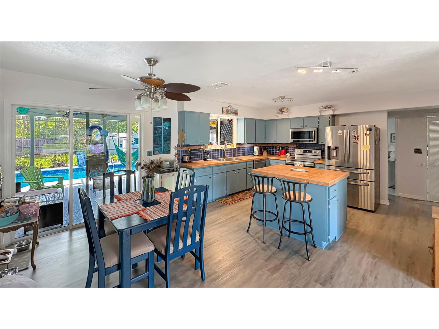 1420 Somerset Avenue Spring Hill FL 34609 W7887860 image3