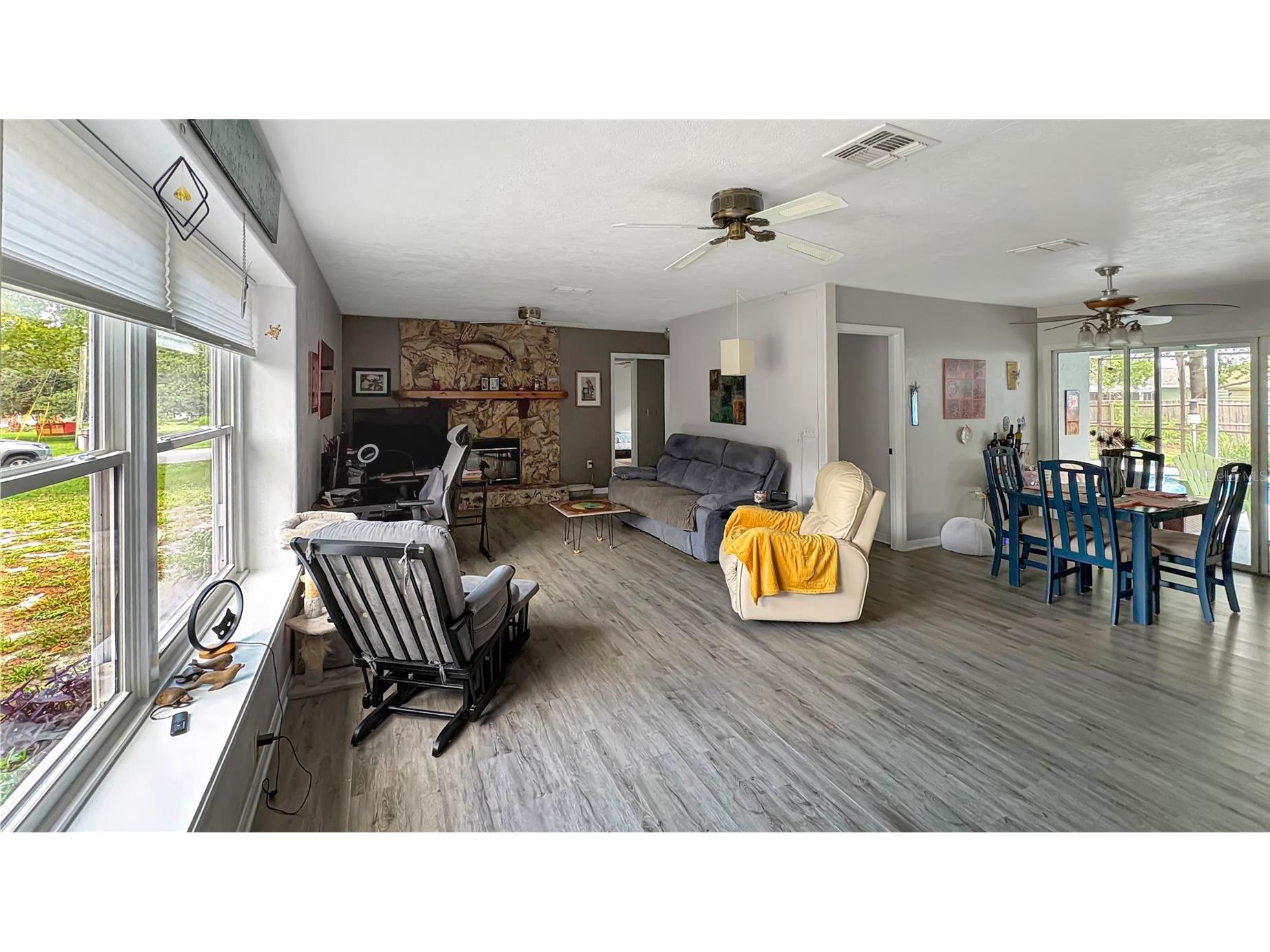 1420 Somerset Avenue Spring Hill FL 34609 W7887860 image6
