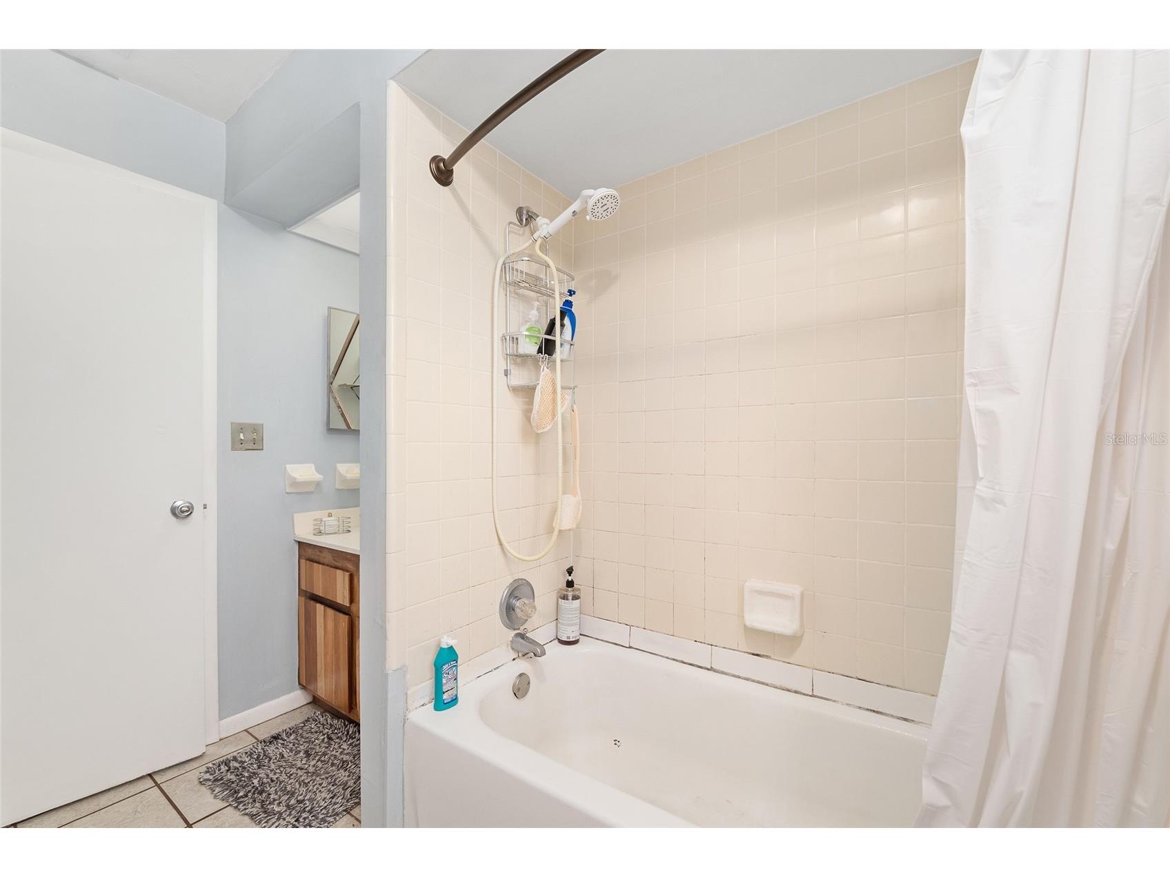 1420 SW 42nd Street #B Gainesville FL 32607 GC538525 image28