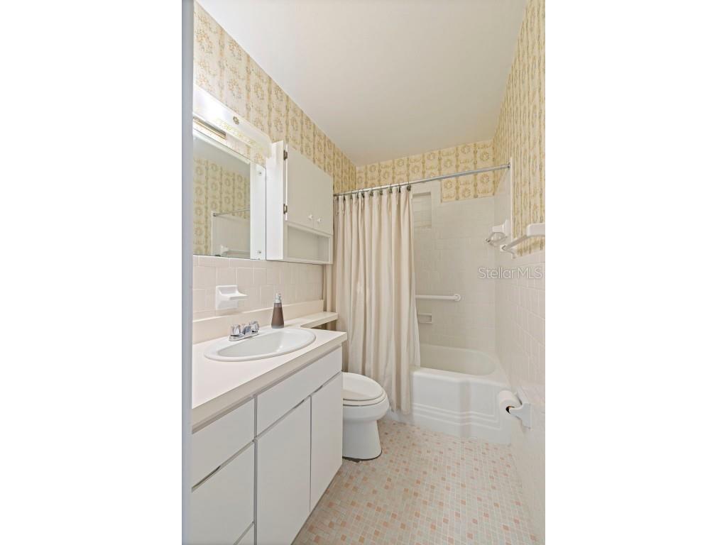 1420 W Bogie Drive Tampa FL 33612 TB8453296 image23