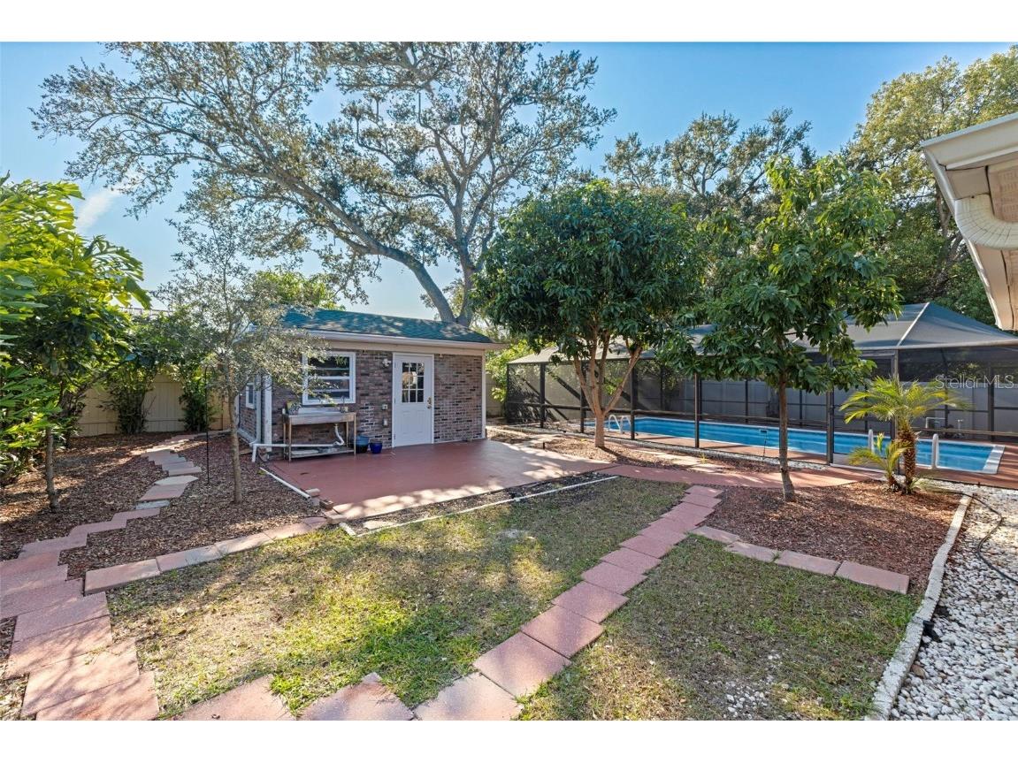 1420 W Bogie Drive Tampa FL 33612 TB8453296 image32