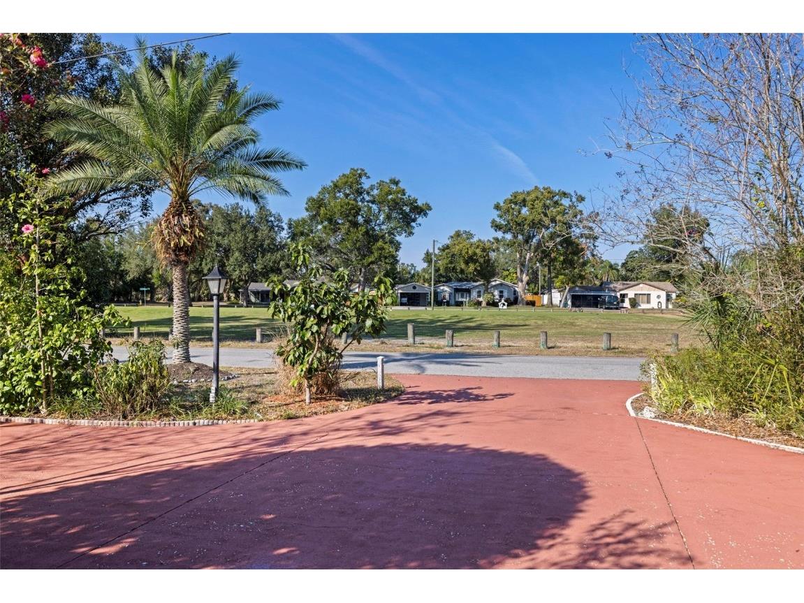 1420 W Bogie Drive Tampa FL 33612 TB8453296 image5