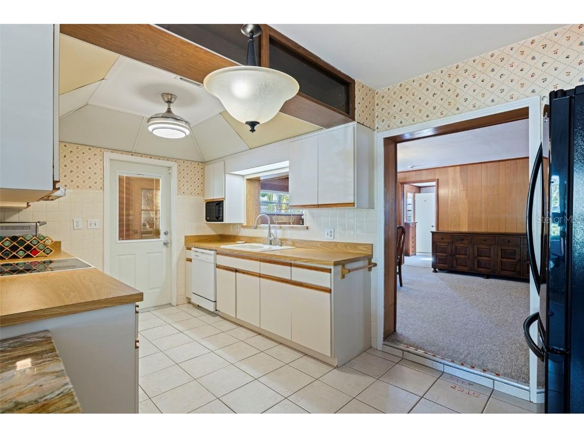 1420 W Bogie Drive Tampa FL 33612 TB8453296 image9