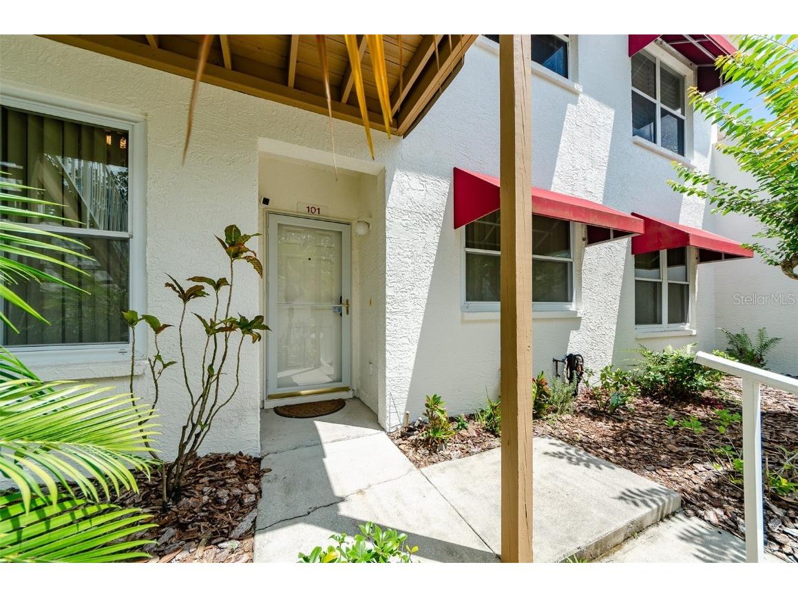 1420 Water View Drive W #101 Largo FL 33771 U8200998 image1