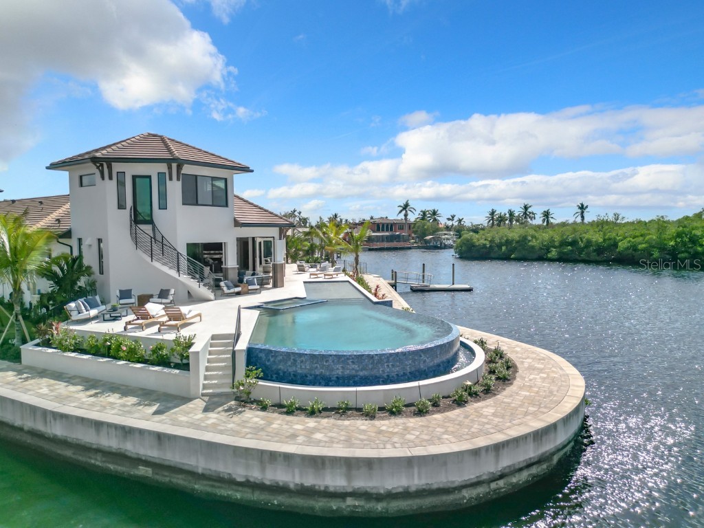 14201 Bay Drive Fort Myers FL 33919 TB8460903 image83