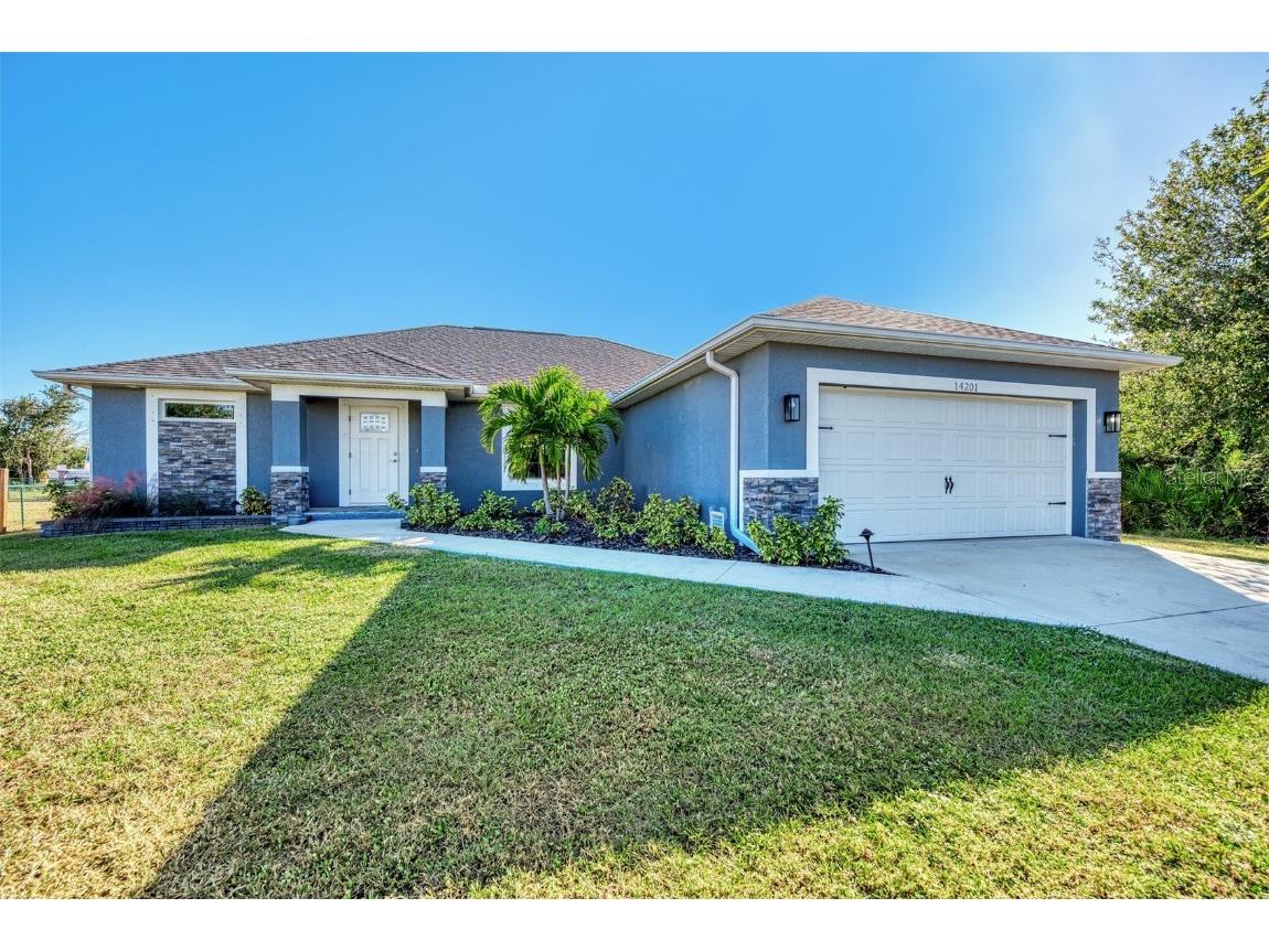14201 South Bend Avenue Port Charlotte FL 33981 A4590378 image1