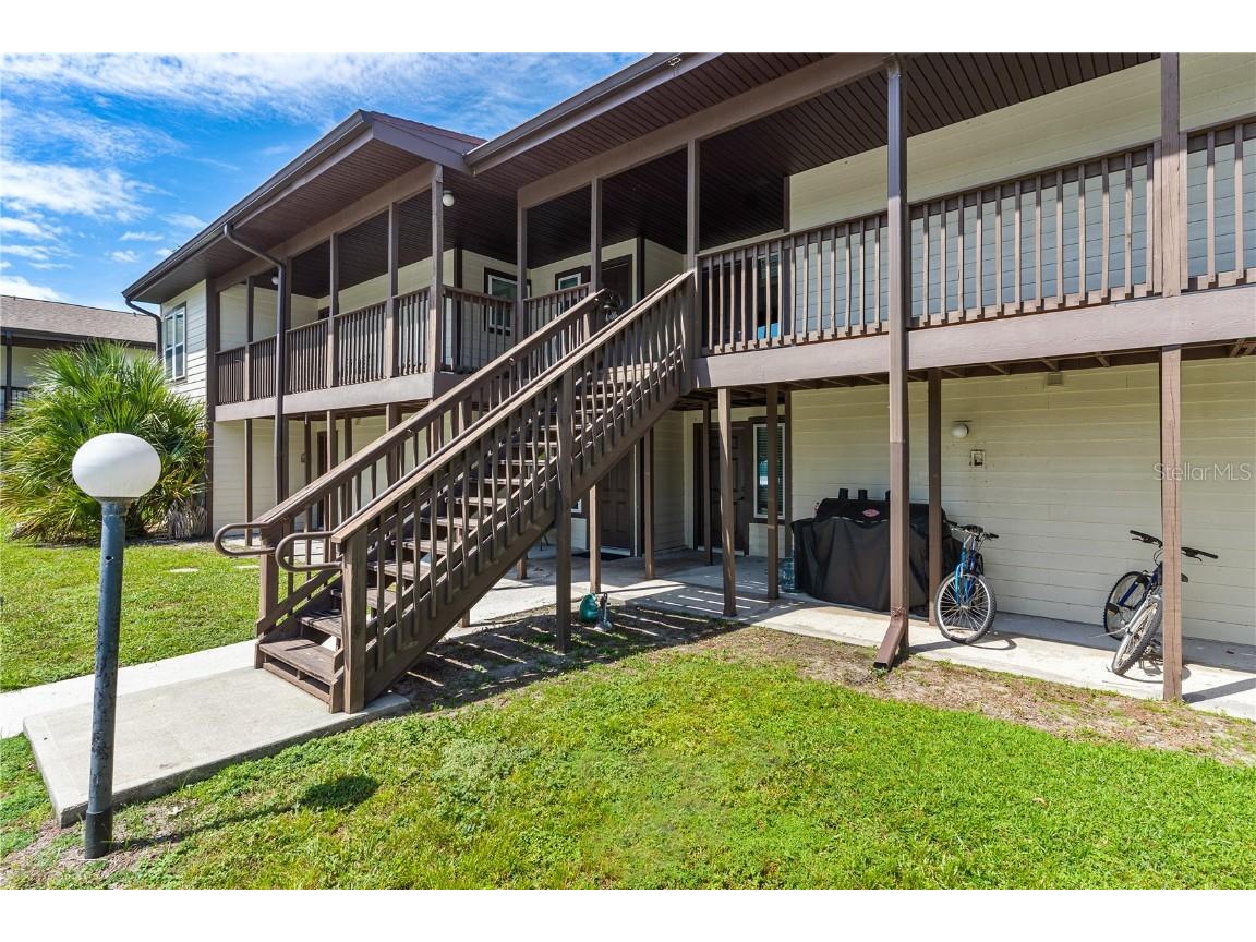 14202 Sandalwood Drive #202 Wildwood FL 34785 G5101963 image3