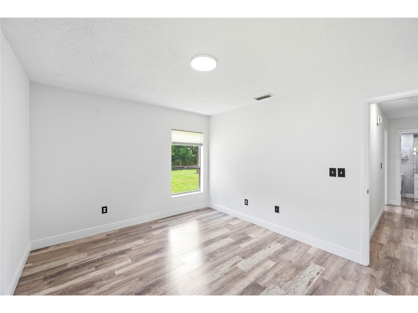 14207 Ashburn Place Tampa FL 33624 TB8517885 image40