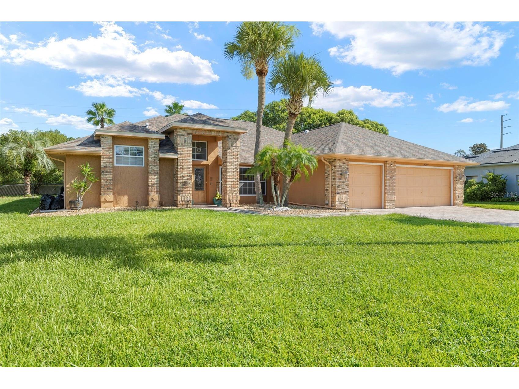 14207 Cornewall Lane Spring Hill FL 34609 W7885757 image1