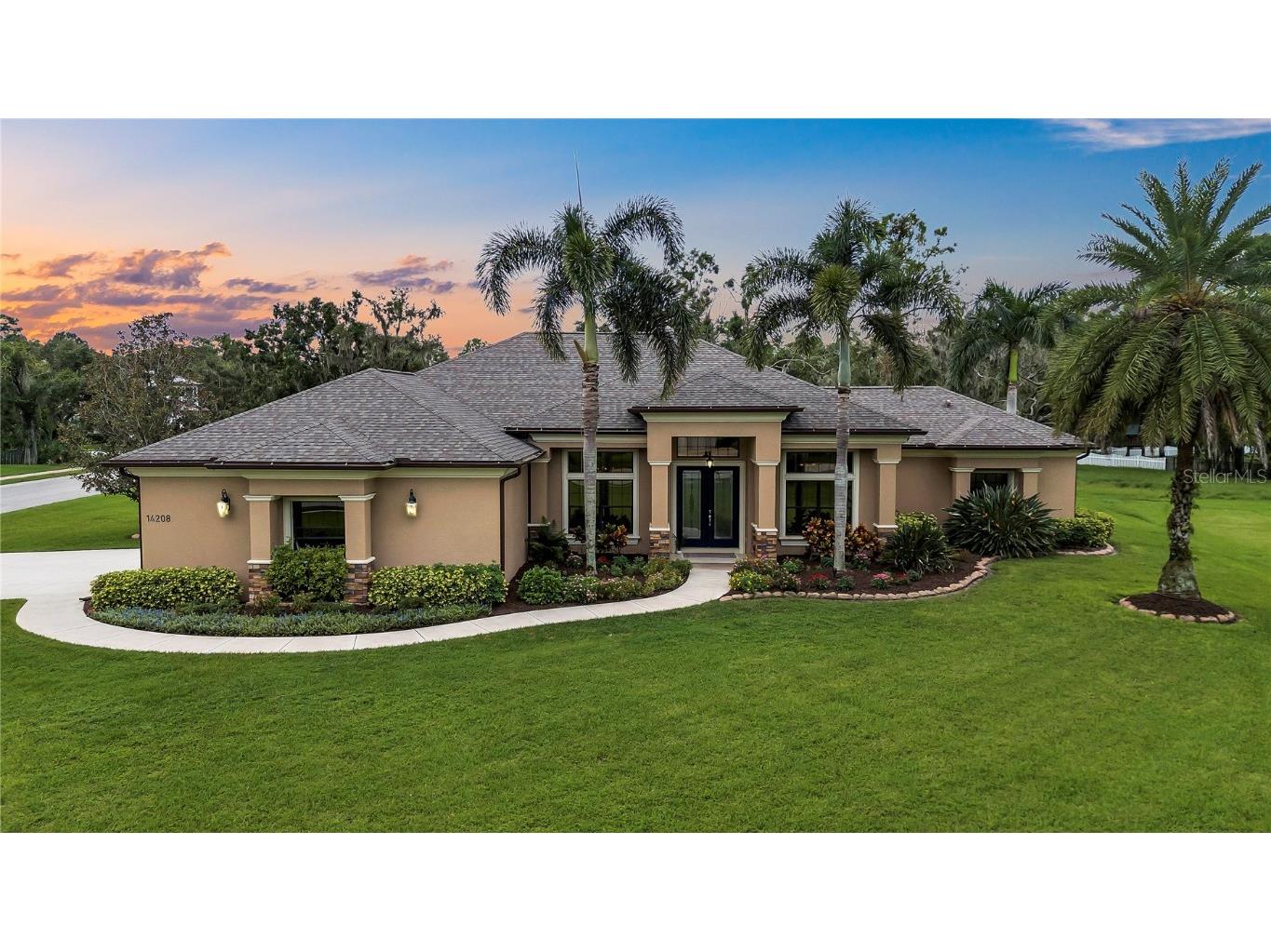 14208 18th Place E Bradenton FL 34212 A4665454 image1