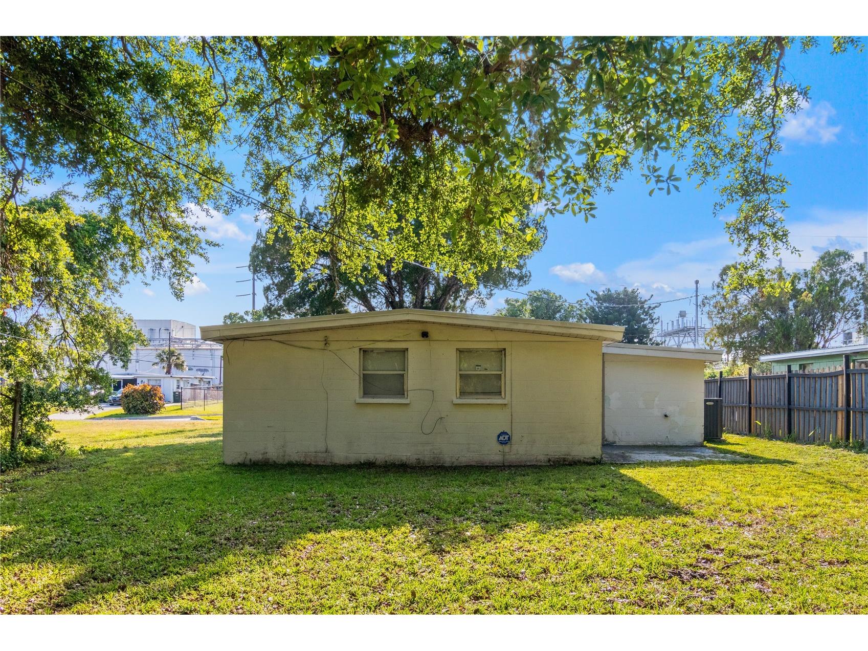1421 14th Street E Bradenton FL 34208 TB8501129 image26