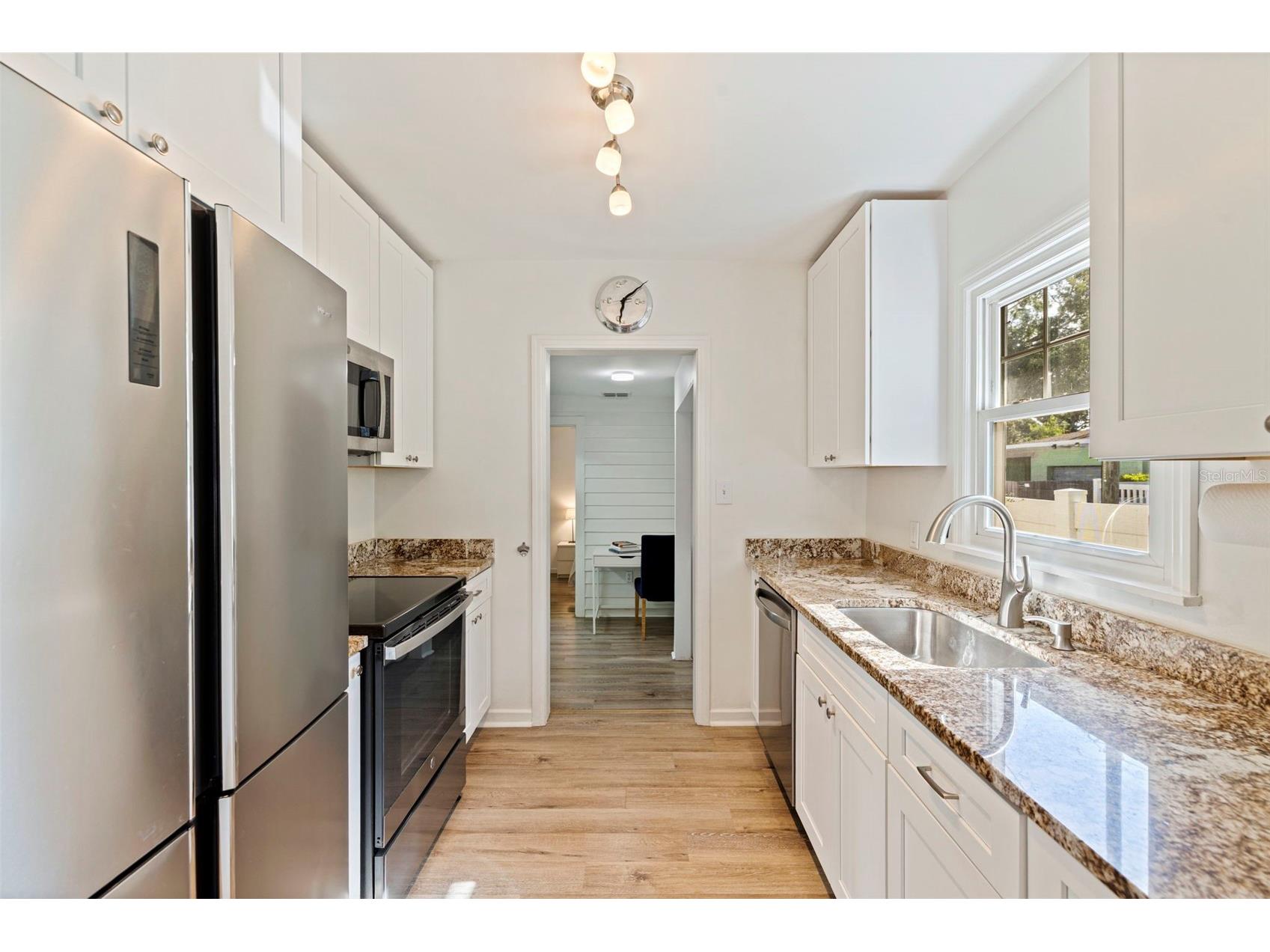 1421 21st Avenue N Saint Petersburg FL 33704 TB8513316 image5