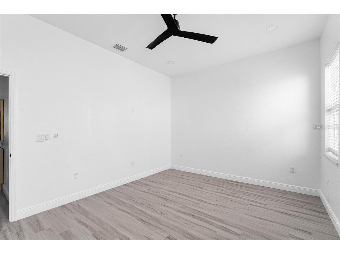 1421 35th Street S Saint Petersburg FL 33711 TB8454650 image21