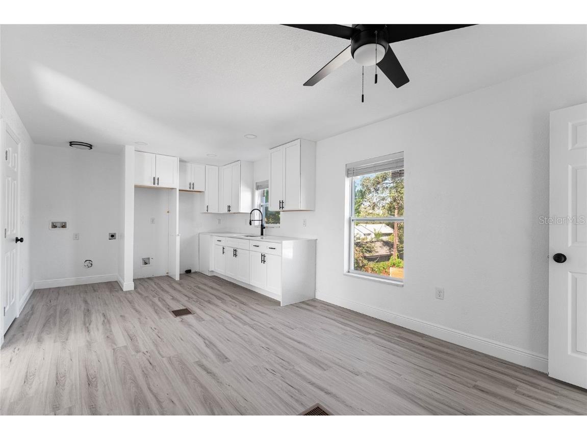 1421 35th Street S Saint Petersburg FL 33711 TB8454650 image30