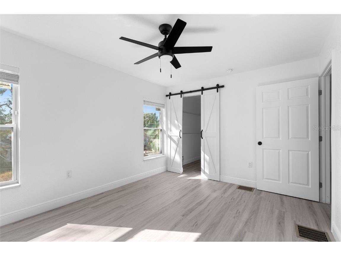 1421 35th Street S Saint Petersburg FL 33711 TB8454650 image37