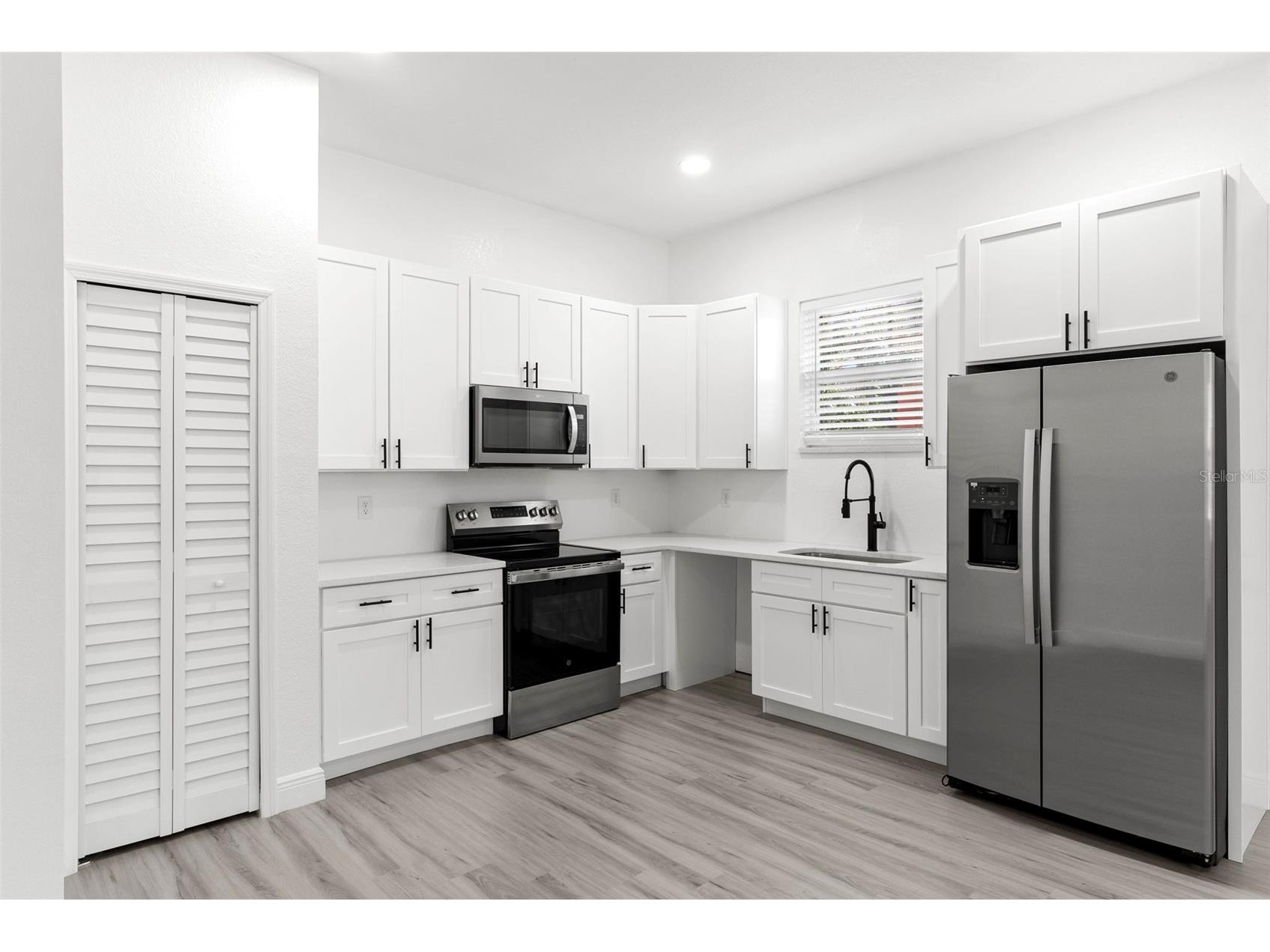 1421 35th Street S Saint Petersburg FL 33711 TB8518132 image10