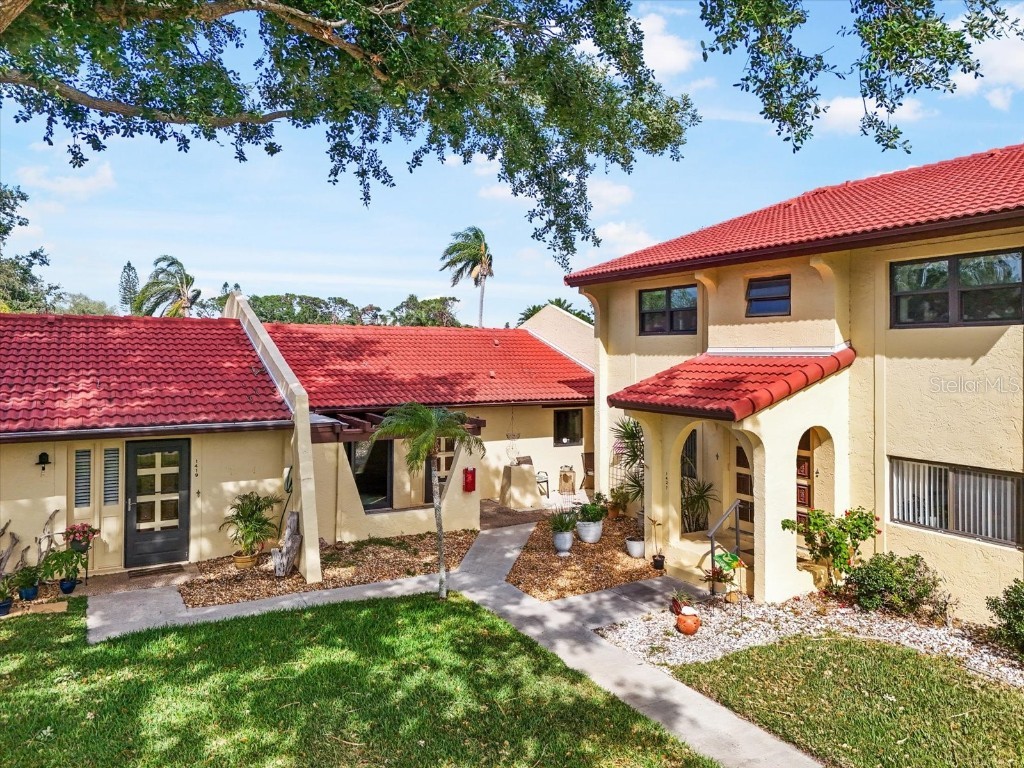 1421 57th Street W #1421 Bradenton FL 34209 A4672839 image1