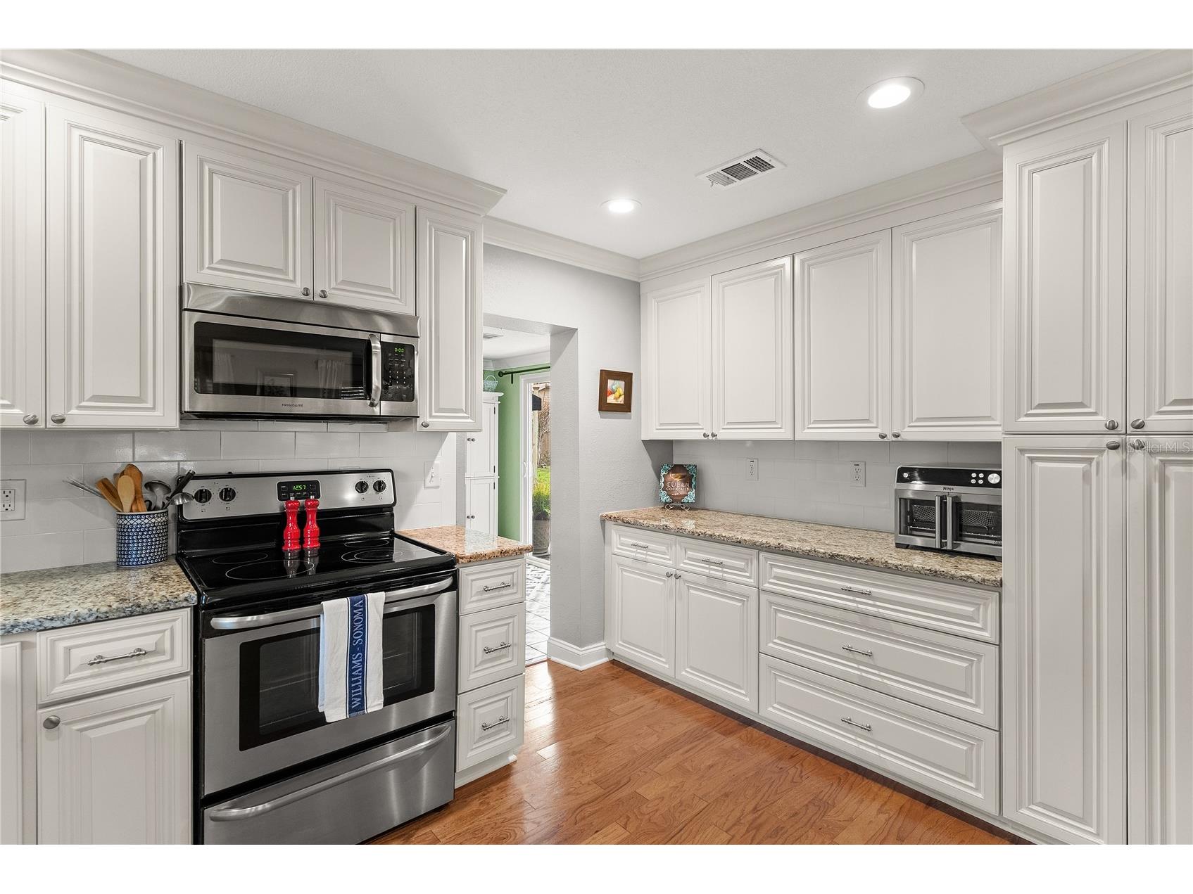 1421 E Hanna Avenue Tampa FL 33604 TB8489964 image10