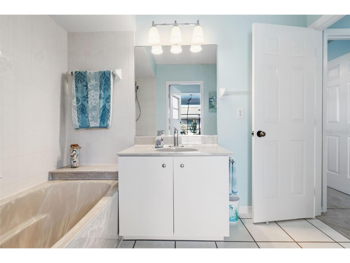 1421 Gleneagles Drive Venice FL 34292 N6141667 image56