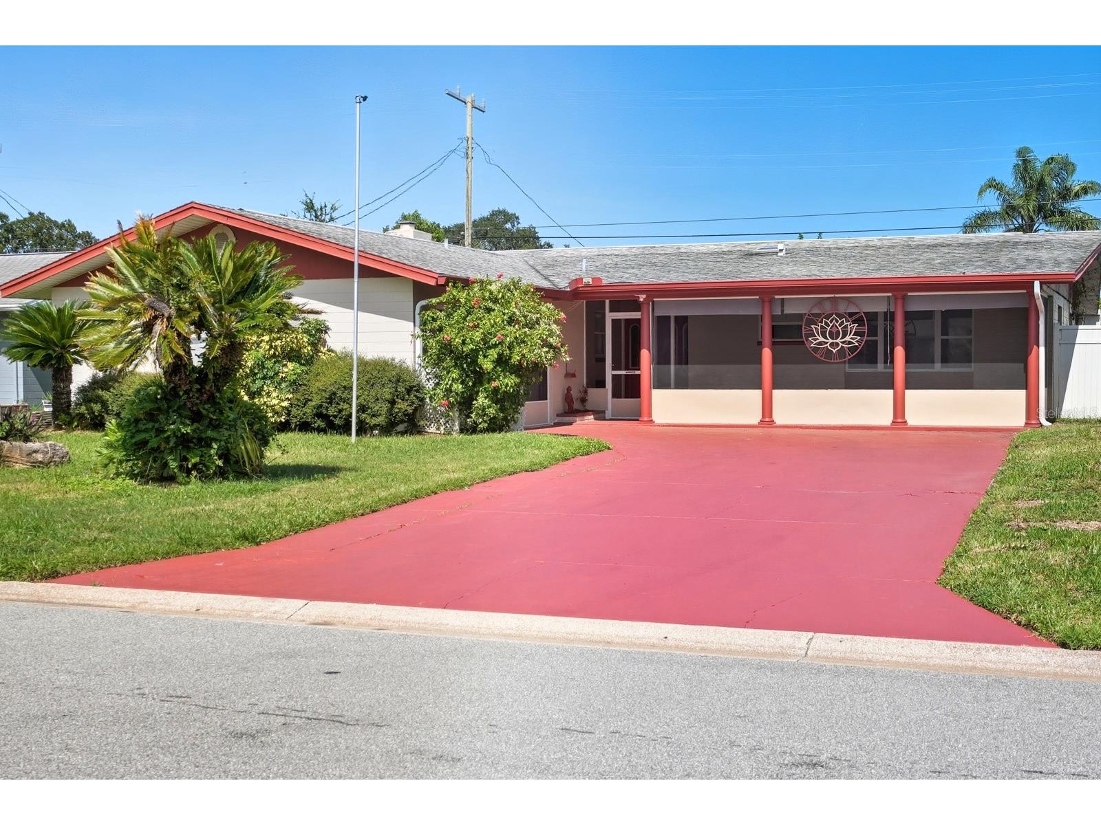 1421 Margina Avenue Daytona Beach FL 32114 V4944926 image1