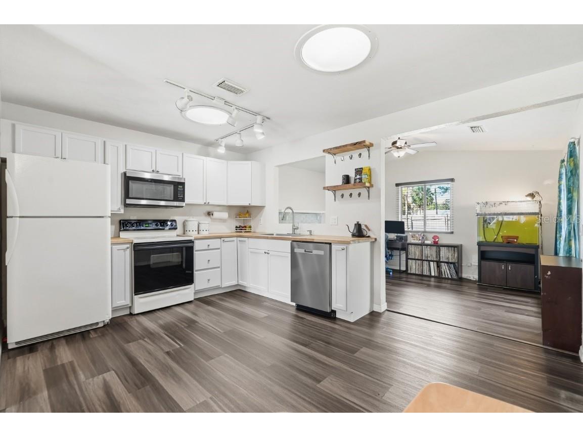 1421 N Dexter Drive Port Orange FL 32129 FC314385 image20