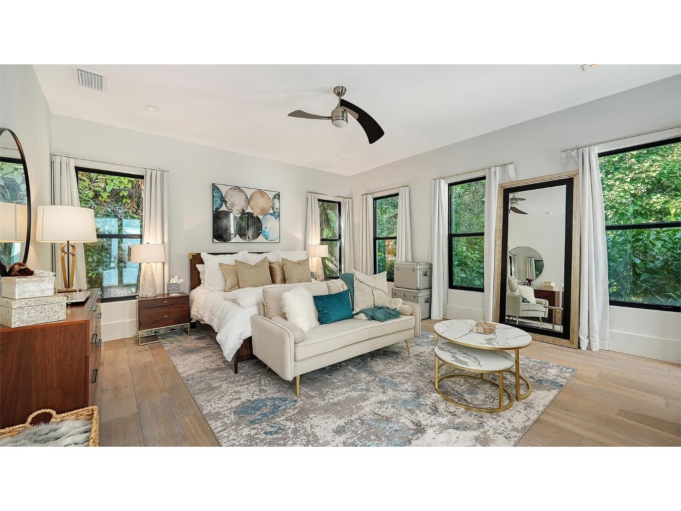 1421 N Lake Shore Drive Sarasota FL 34231 A4674749 image13