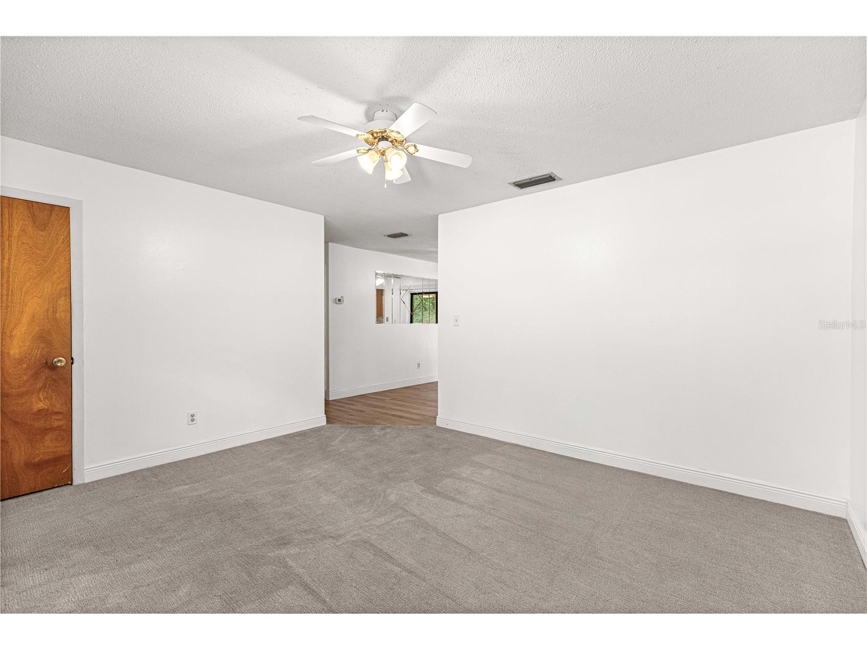 1421 NE 23rd Street Ocala FL 34470 OM724717 image4