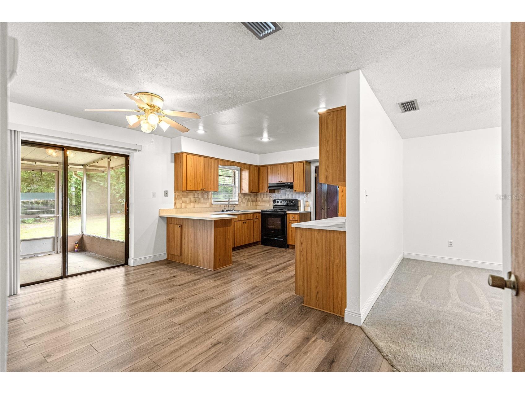 1421 NE 23rd Street Ocala FL 34470 OM724717 image7
