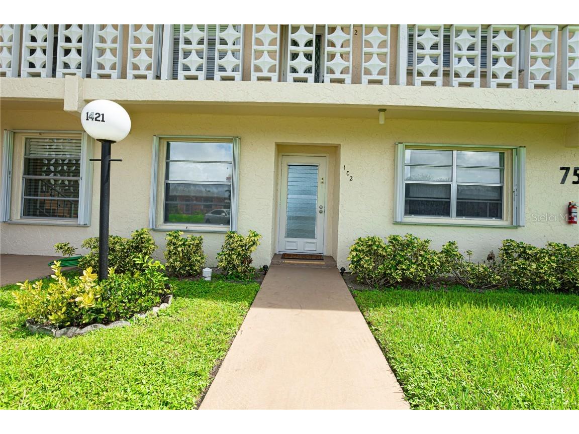 1421 NW 19th Terrace #102 Delray Beach FL 33445 O6350671 image1