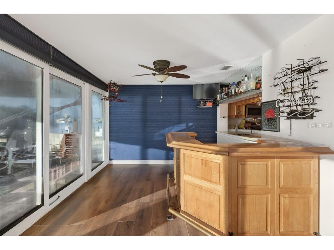 1421 Sea Gull Drive S Saint Petersburg FL 33707 TB8453724 image16